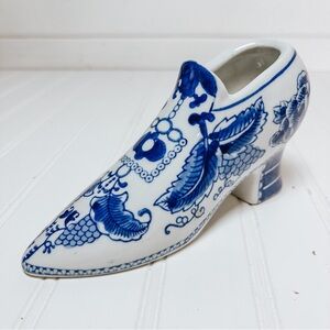 Vintage Blue and White Hand Painted Chinoiserie Shoe | Ironstone